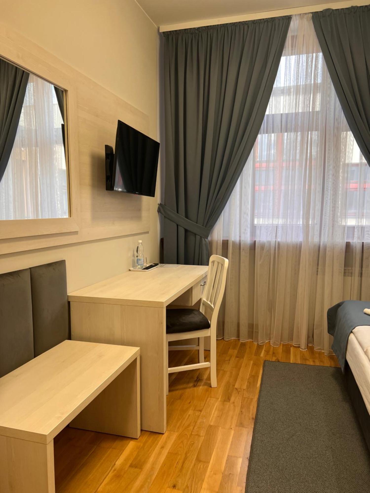 Hotel Park Opoczno Ngoại thất bức ảnh